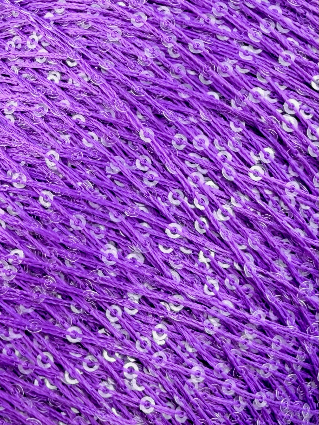 Torciatura di Domaso Art. Spangle Colours 4.5 – fil à paillettes col. Violet 312